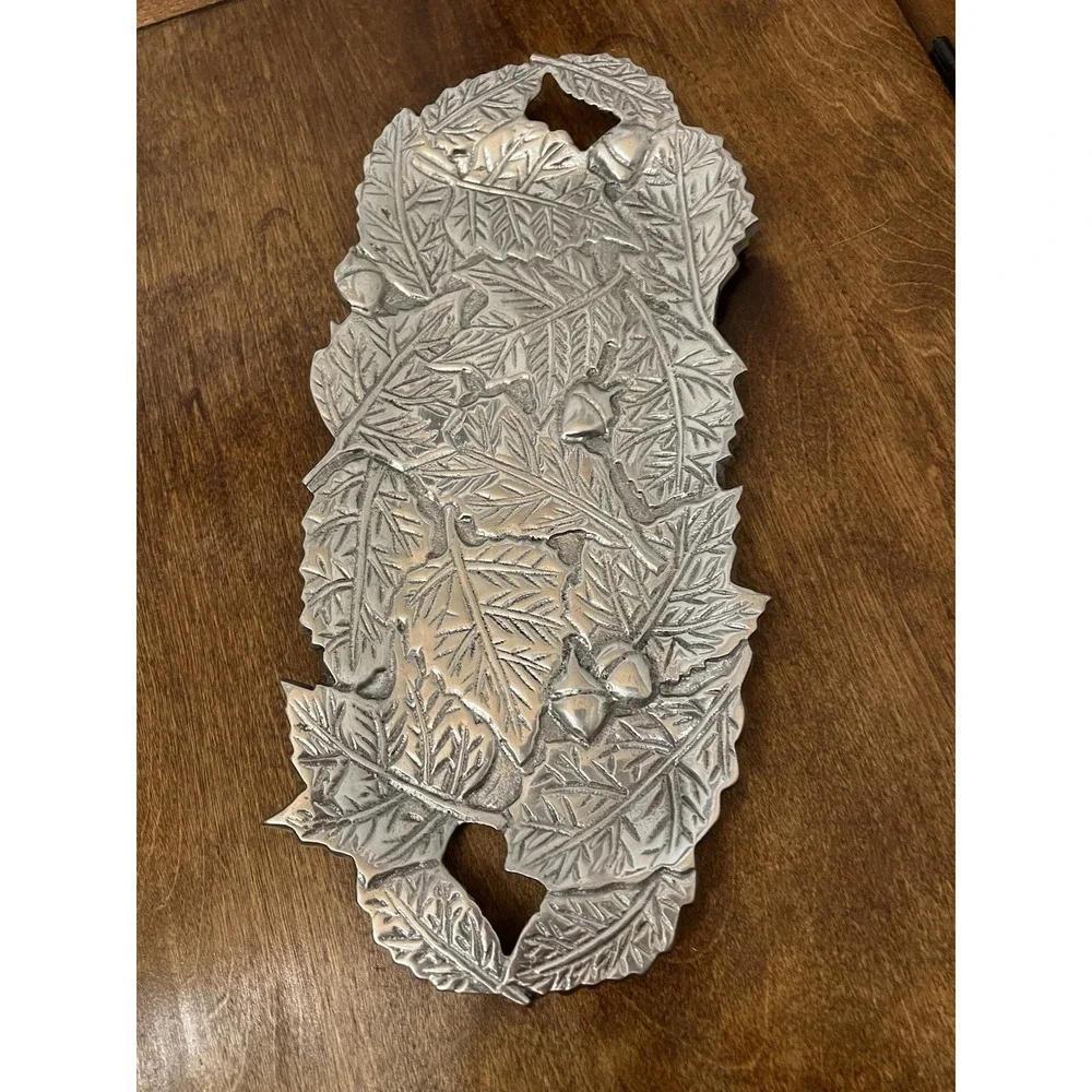 Williams Sonoma Home Goods Acorns & Leaves Fall Tray Cast Aluminum  Pewter